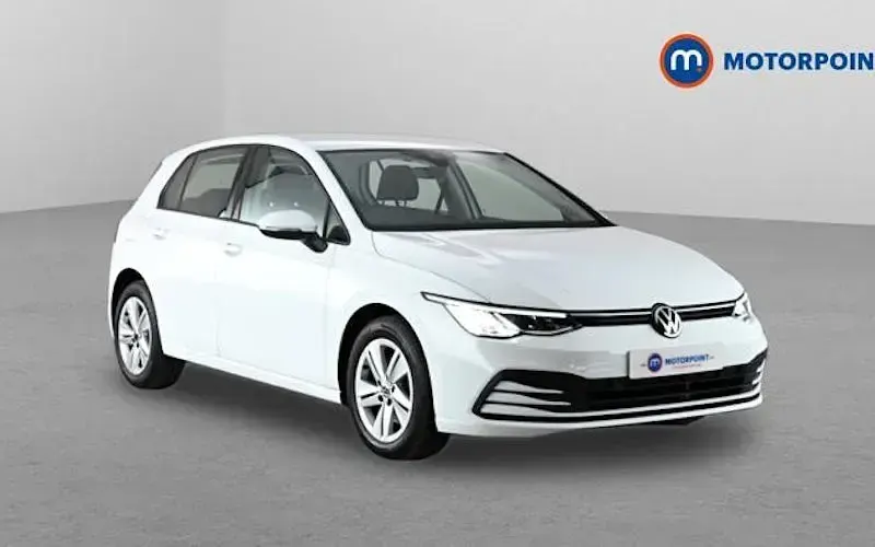 Used VW Golf VIII Life 116 HP (85 kW) 2023 Hatchback