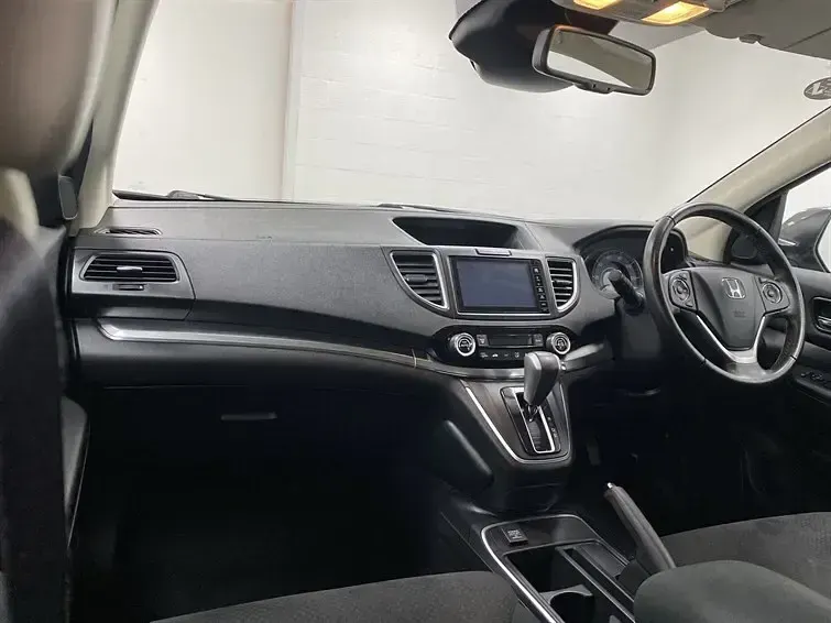 Used Honda CR-V SE 2017 Grey SUV