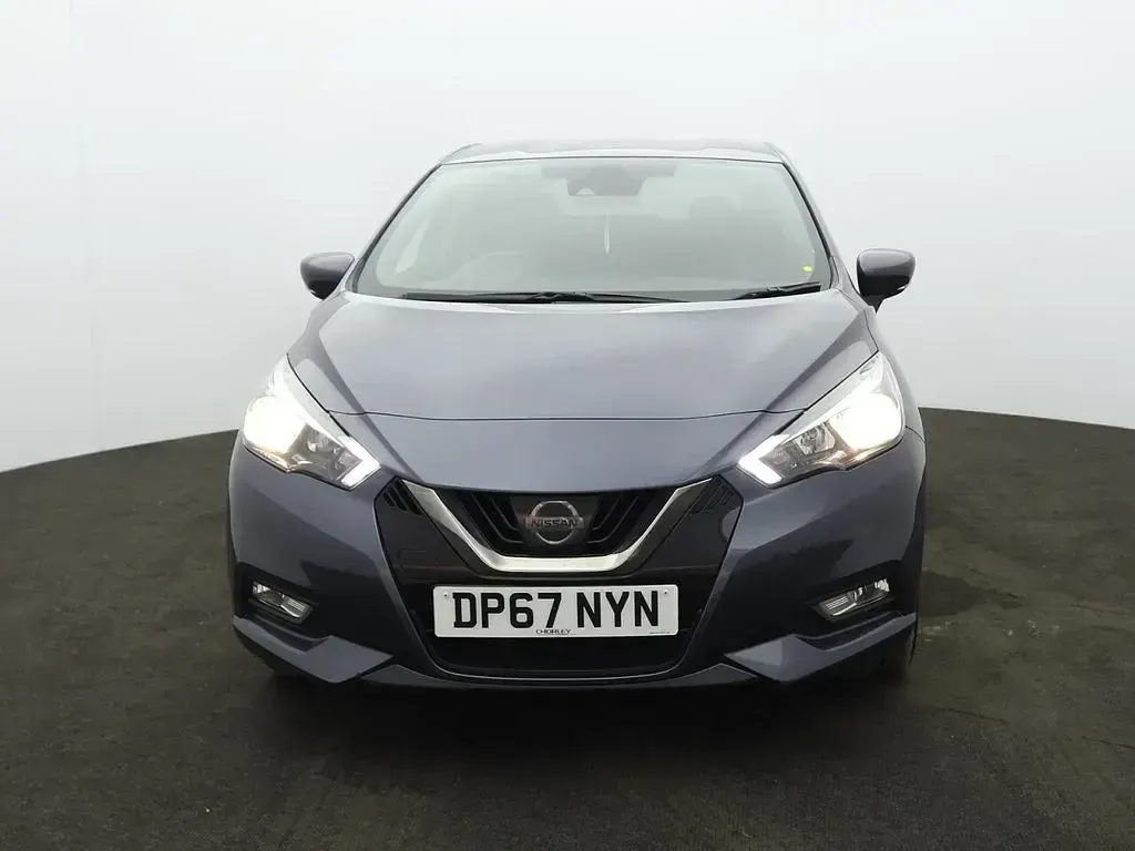Used Nissan Micra N-Connecta 90 HP (66 kW) 2018 Grey Hatchback