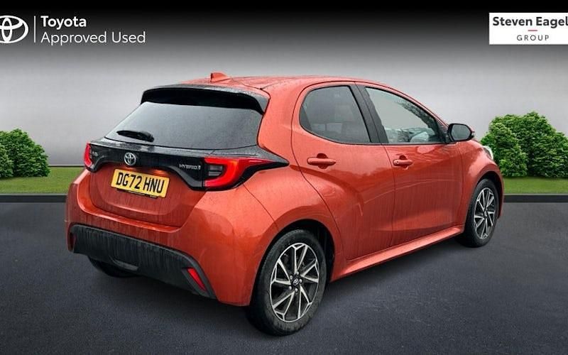 Used Toyota Yaris Hybrid Design 116 HP (85 kW) 2025 Hatchback