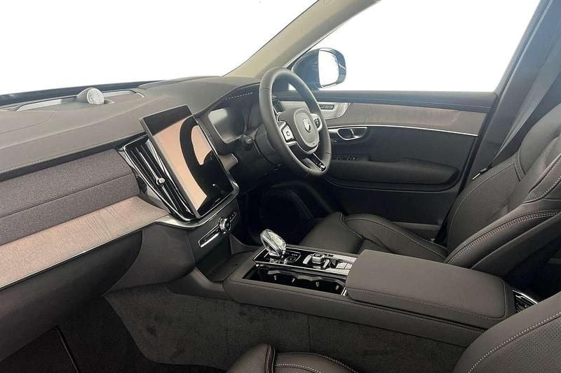 Onyx black New 2025 Volvo XC90 Ultra SUV | £67,450 - Image 1/3