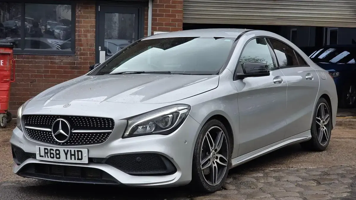 Used Mercedes CLA220 AMG line 177 HP (130 kW) 2018 Silver Coupe