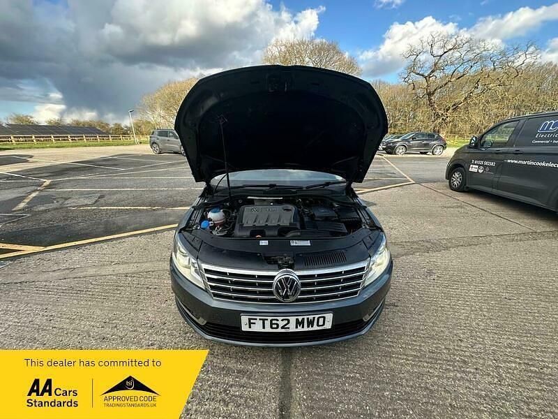 Begagnad VW CC S 2012 Grå Sedan