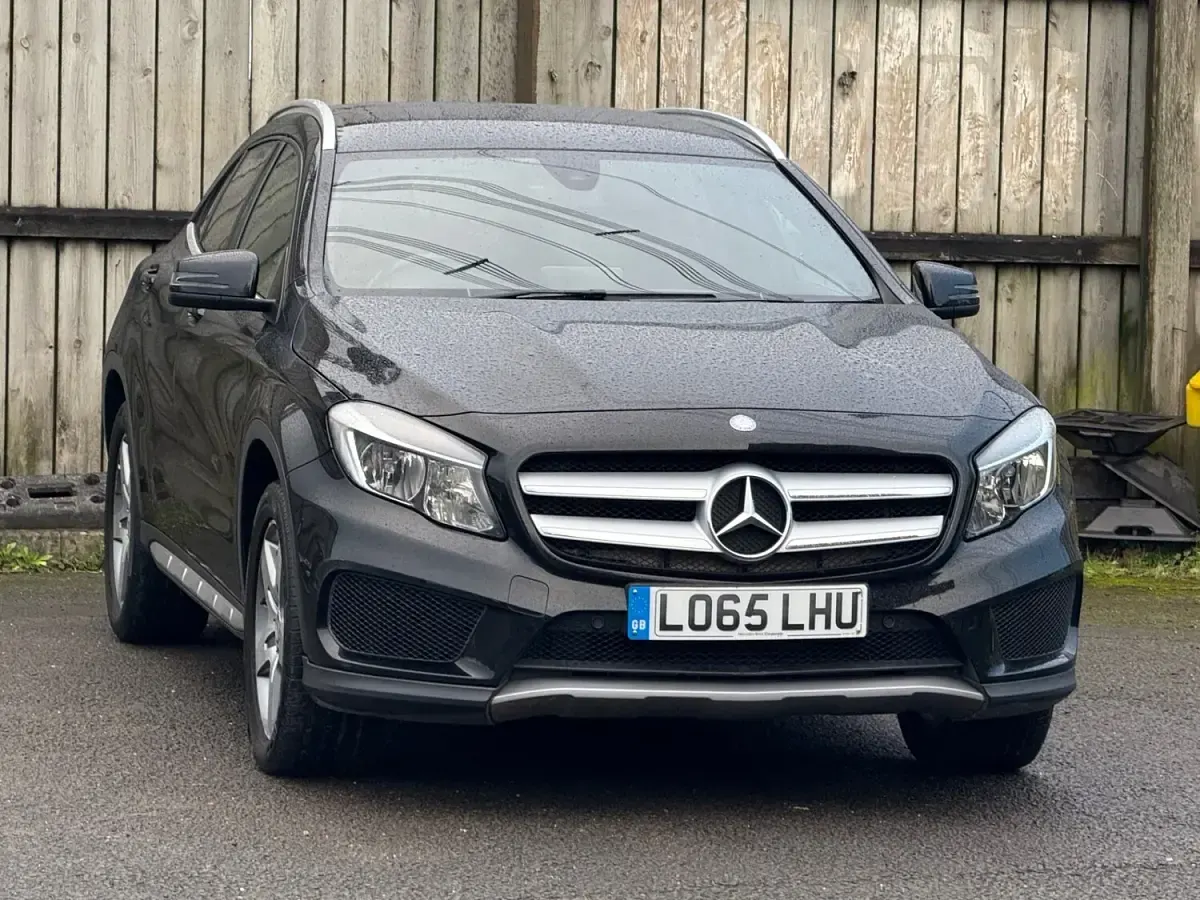 Used Mercedes GLA200 AMG line 136 HP (100 kW) 2015 Black SUV