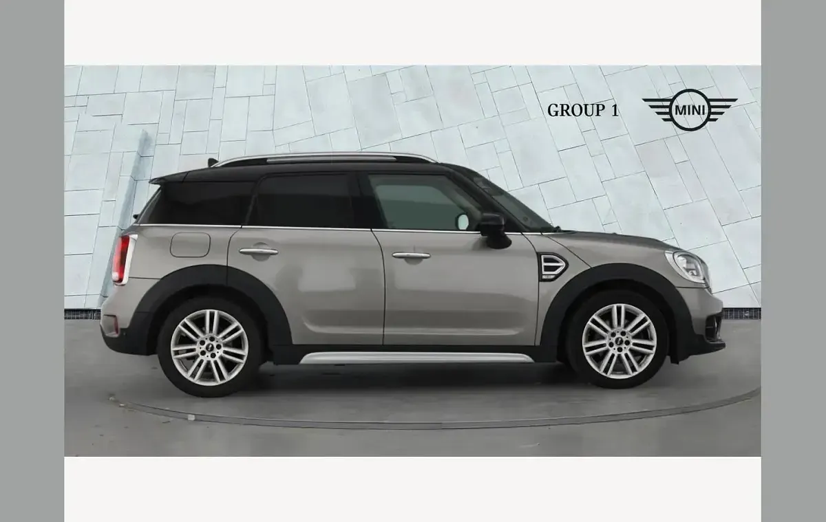 Used Mini Cooper Countryman Exclusive 136 HP (100 kW) 2020 Melting silver SUV