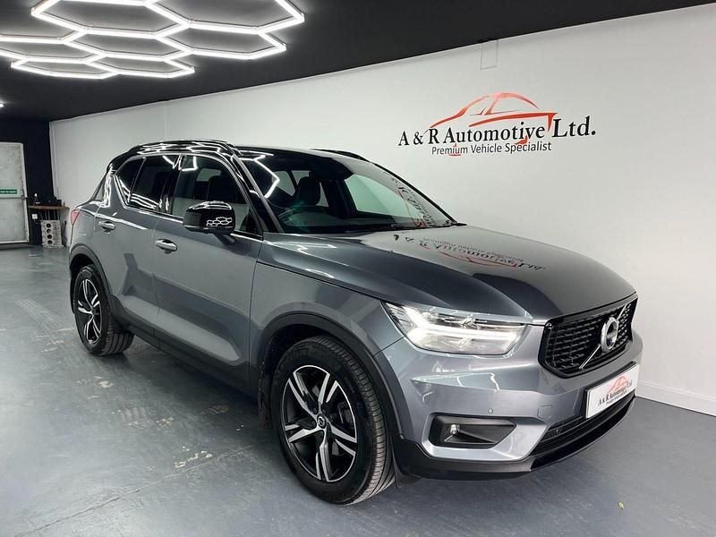 Used Volvo XC40 R-Design 2018 Grey SUV