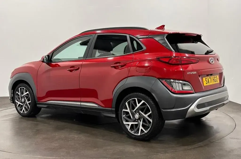 Used Hyundai Kona Ultimate 141 HP (103 kW) 2021 Red SUV