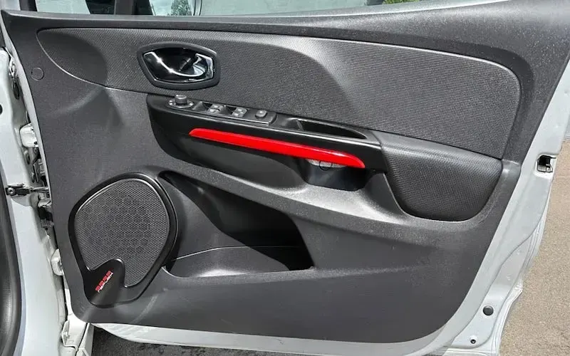 Used Renault Clio 200 HP (147 kW) 2014 Silver Hatchback
