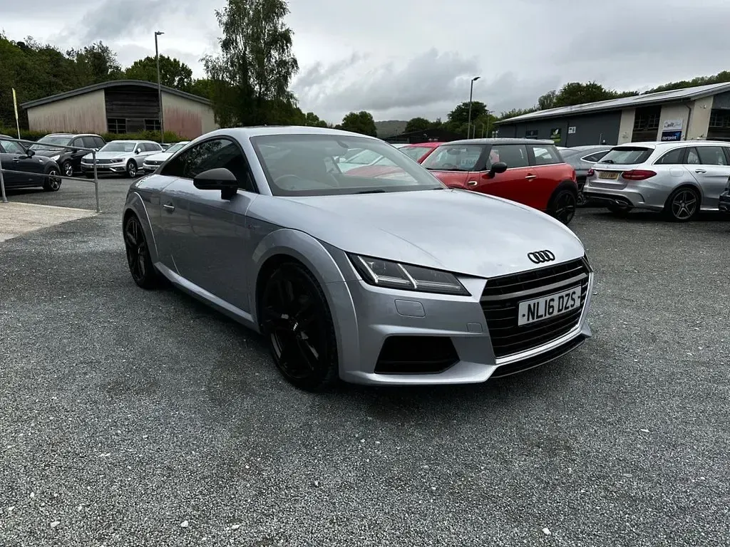 Used Audi TT S-Line 184 HP (135 kW) 2016 Silver Coupe