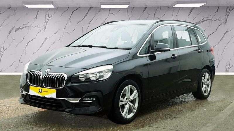Used BMW 218 Luxury Line 150 HP (110 kW) 2019 Black MPV