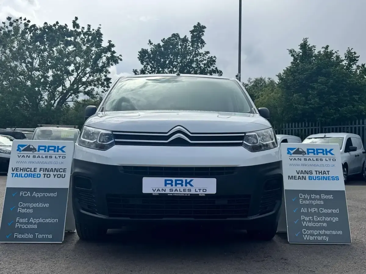 Used Citroën e-Berlingo 100 HP (73 kW) 2023 White MPV