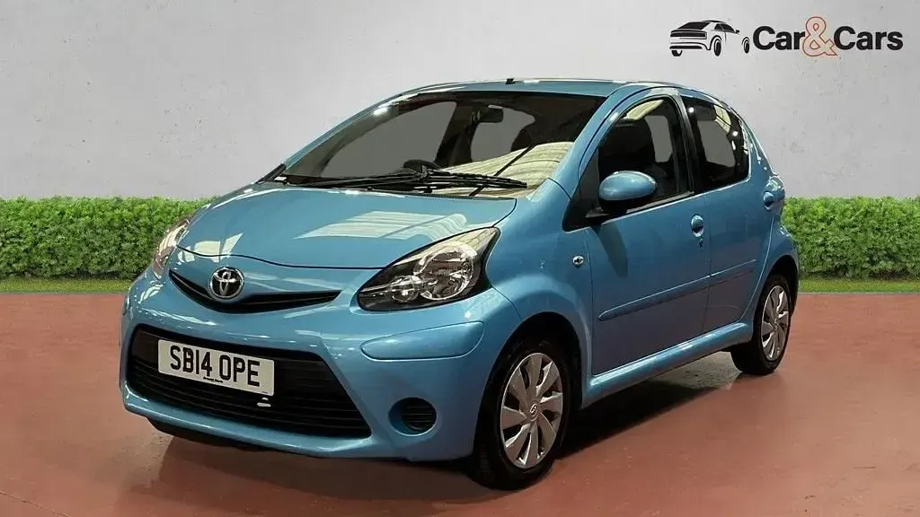 Used Toyota Aygo 2014 Blue Hatchback
