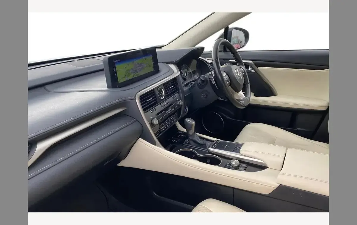 Used Lexus RX450h 313 HP (230 kW) 2022 Black SUV