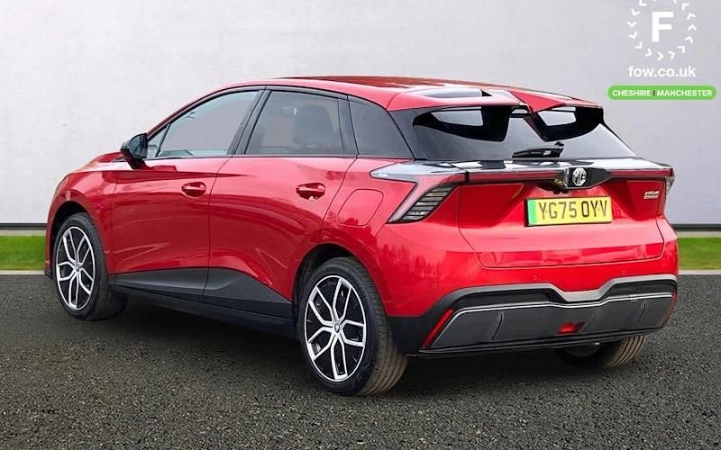 Used MG MG4 EV Trophy 150 kW (204 HP) 2025 Red Hatchback