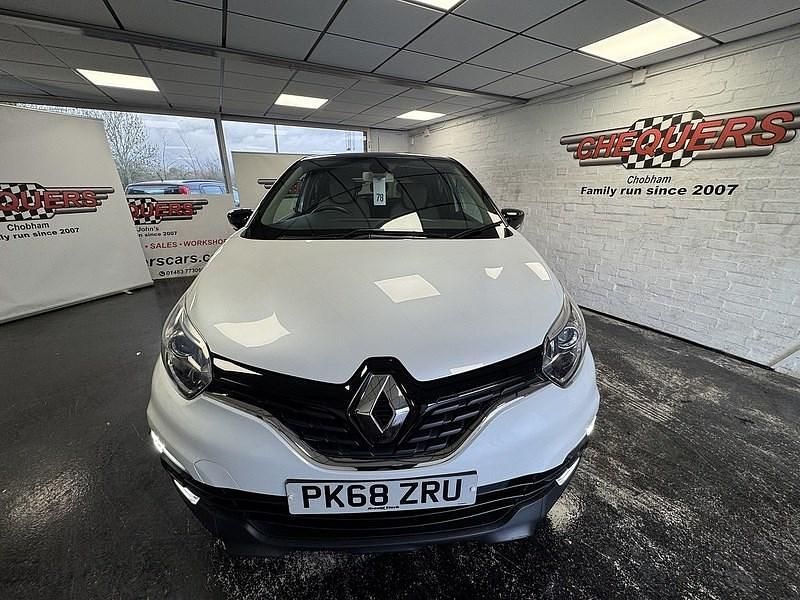 Used Renault Captur Iconic 90 HP (66 kW) 2018 White SUV
