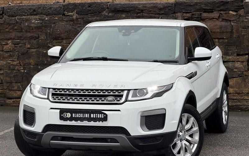 Used Land Rover Range Rover evoque SE 150 HP (110 kW) 2018 Hatchback