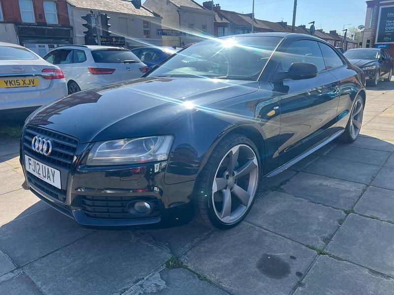 Używany Audi A5 Black Edition 2012 Czarny Coupe