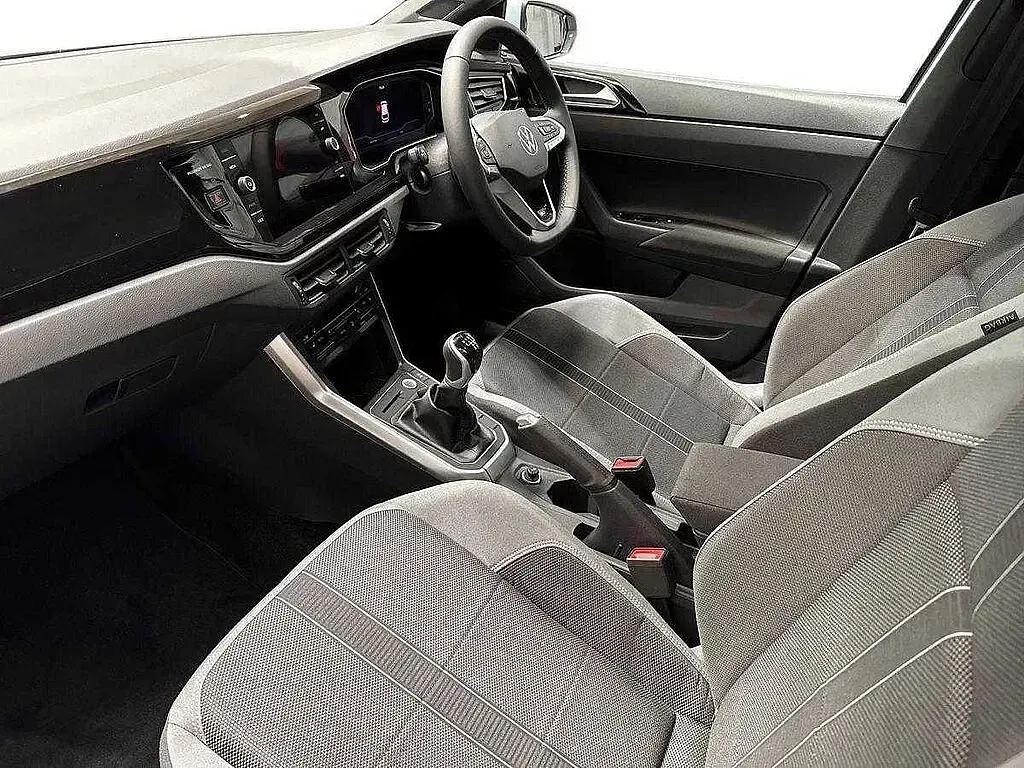 New VW Polo Edition 95 HP (69 kW) 2026 Silver Hatchback