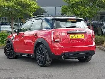 Used Mini Cooper S Classic 224 HP (164 kW) 2019 Red Hatchback