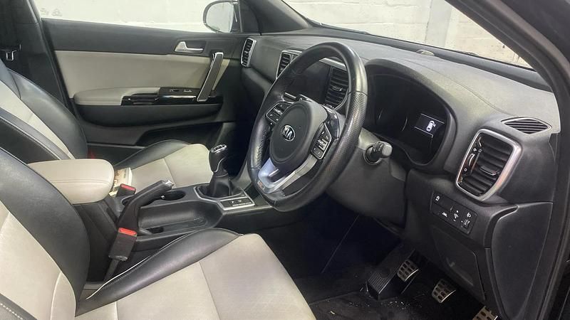 Used Kia Sportage GT-Line 134 HP (98 kW) 2021 Black SUV