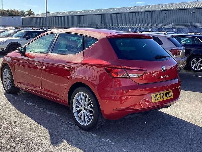 Second-hand Seat Leon SE Dynamic 115 CP (84 kW) 2020 Roșu Hatchback