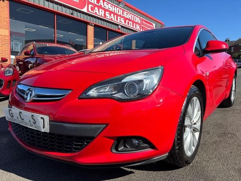 Used Vauxhall Astra GTC SRi 2014 Red Hatchback