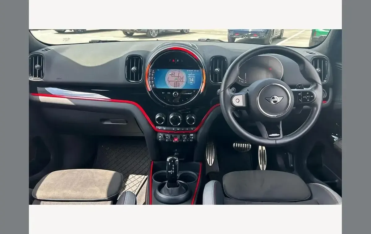 Used Mini John Cooper Works Countryman 301 HP (221 kW) 2024 Black SUV