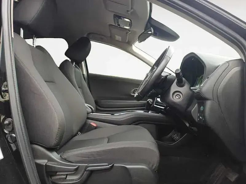 Used Honda HR-V SE 130 HP (95 kW) 2020 Black SUV