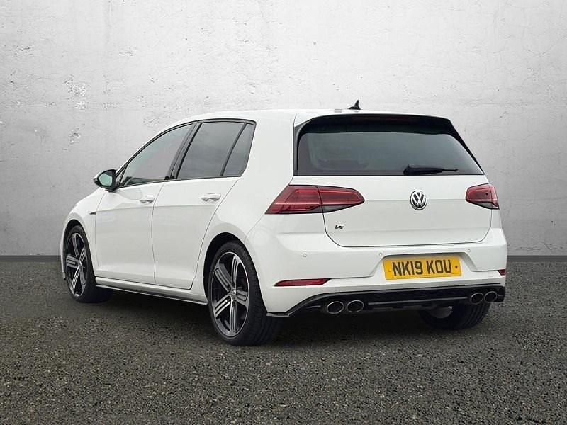 Used VW Golf VII R 300 HP (220 kW) 2019 White Hatchback