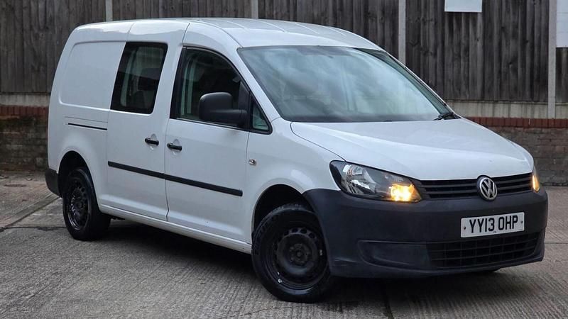 Used VW Caddy Maxi 140 HP (102 kW) 2013 White MPV