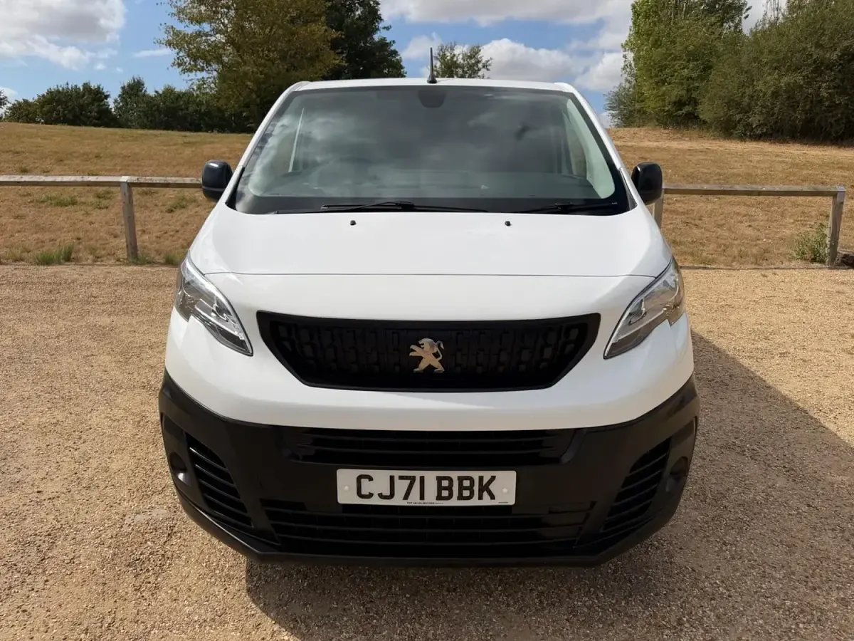 Used Peugeot Expert Premium 2022 White Van