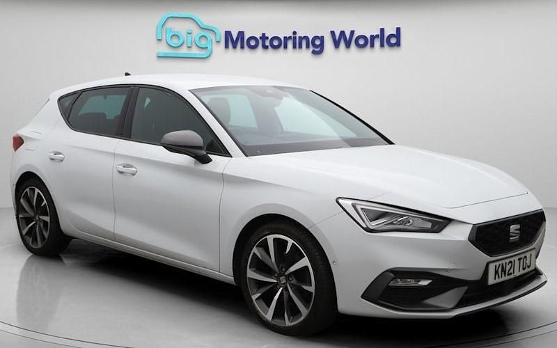 Used 2023 Seat Leon FR Sport Hatchback | £16,800 (Fair price) - Image 1/4