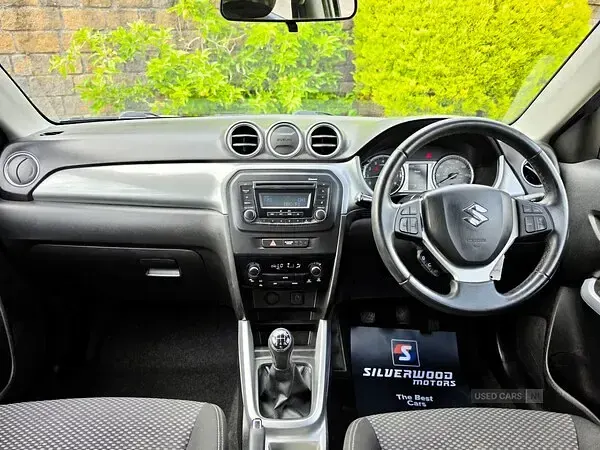 Used Suzuki Vitara SZ4 120 HP (88 kW) 2017 White SUV