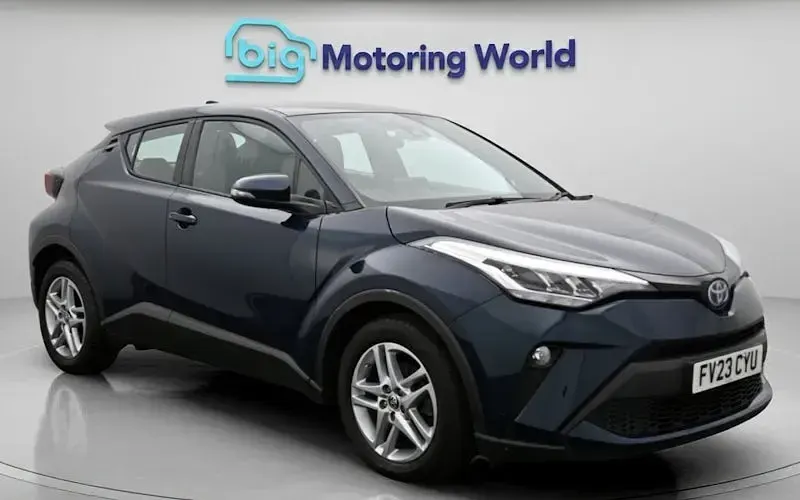 Used Toyota C-HR 122 HP (89 kW) 2023 SUV