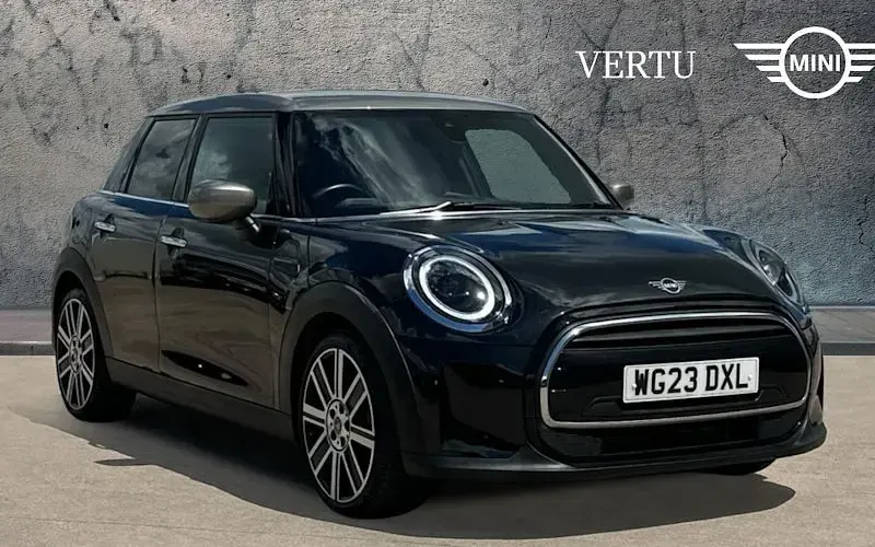 Used Mini Cooper Exclusive 136 HP (100 kW) 2023 Hatchback