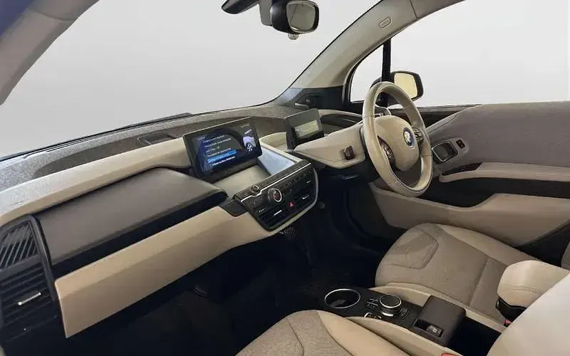 Used BMW i3 Impressive 135 kW (184 HP) 2018 White Hatchback