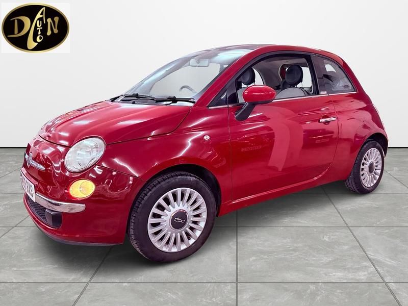Used Fiat 500 Lounge 69 HP (50 kW) 2010 Red Hatchback