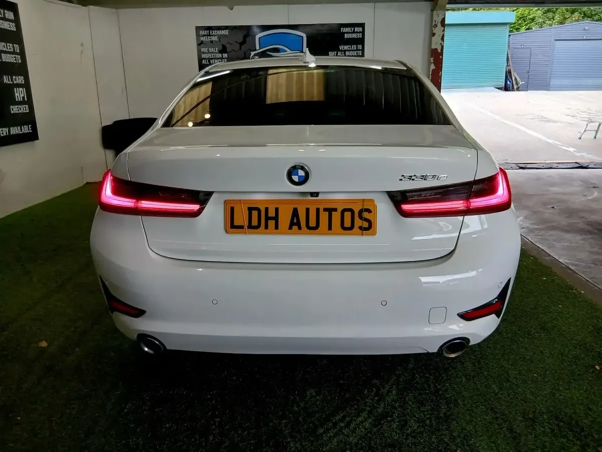 Used BMW 330e 2021 White Sedan