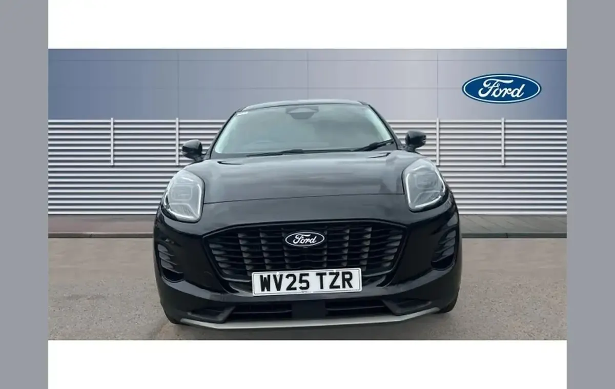 Used Ford Puma Titanium 125 HP (91 kW) 2025 Black SUV