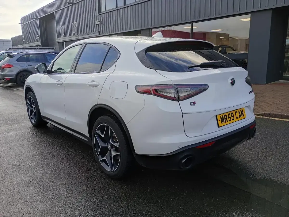 Used Alfa Romeo Stelvio Ti 280 HP (205 kW) 2020 White SUV