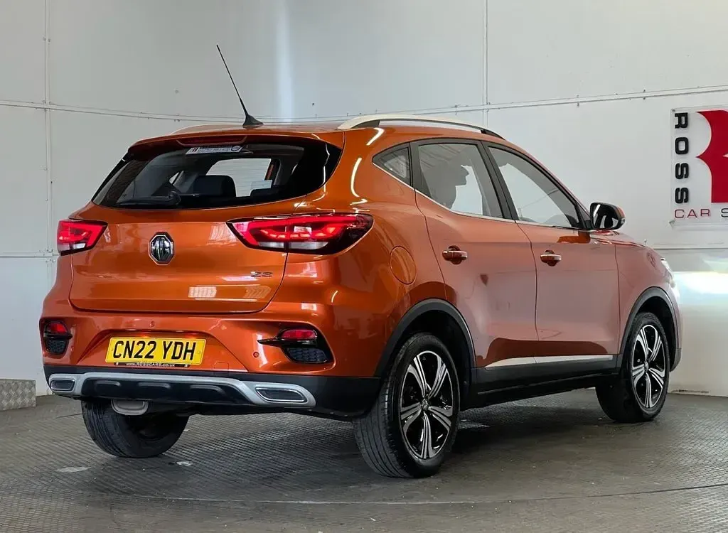 Used MG ZS Excite 106 HP (77 kW) 2022 Orange SUV