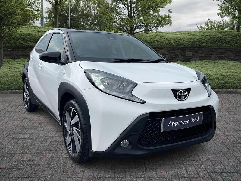 White Used 2024 Toyota Aygo X SUV | £14,485 - Image 1/4