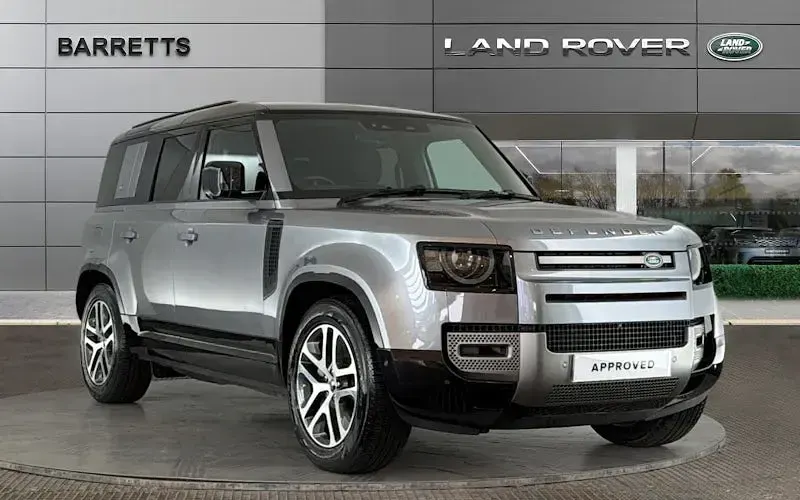 Gebraucht Land Rover Defender SE Dynamic 404 PS (297 kW) 2023 SUV