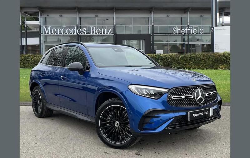 Used Mercedes GLC300e Urban 308 HP (226 kW) 2025 Blue SUV