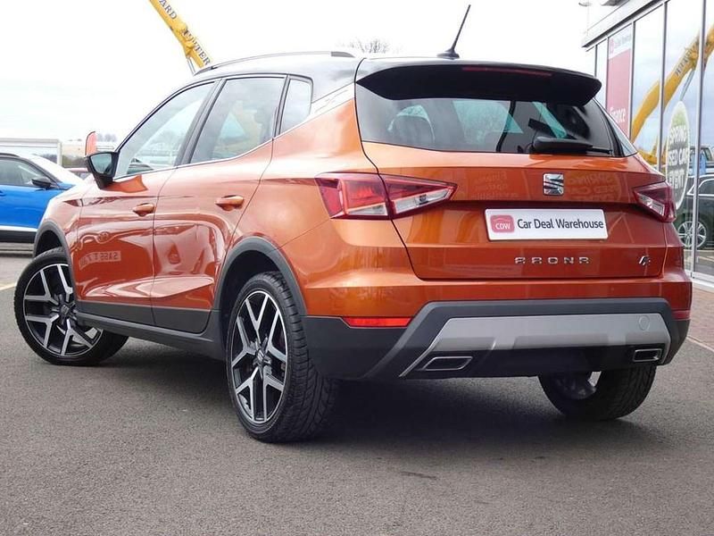 Used Seat Arona FR Sport 113 HP (83 kW) 2018 Orange SUV