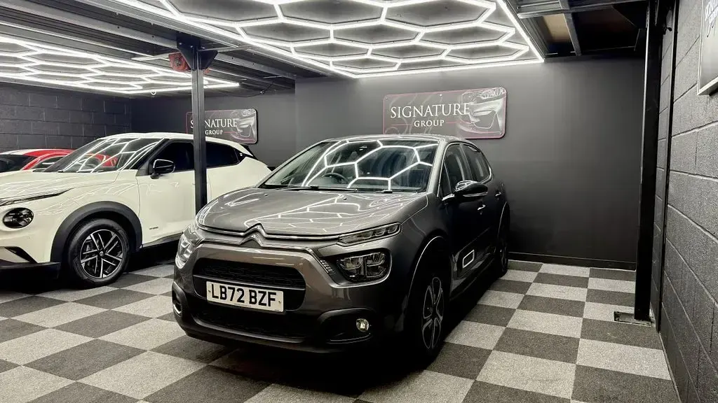 Used Citroën C3 PureTech 83 HP (61 kW) 2022 Grey Hatchback