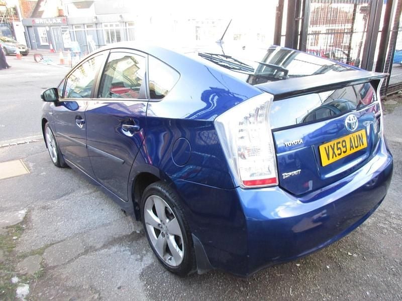 Used Toyota Prius 136 HP (100 kW) 2009 Blue Hatchback