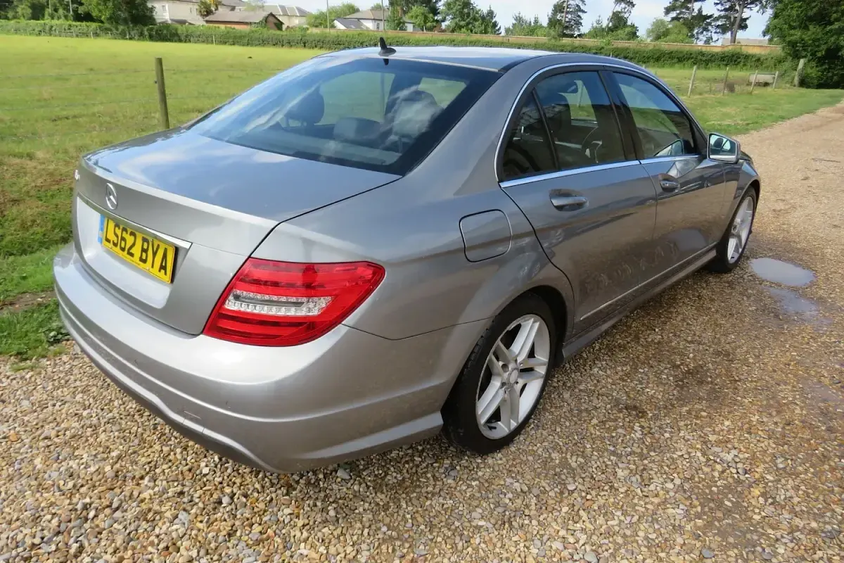 Used Mercedes C180 AMG 156 HP (114 kW) 2012 Bronze Sedan
