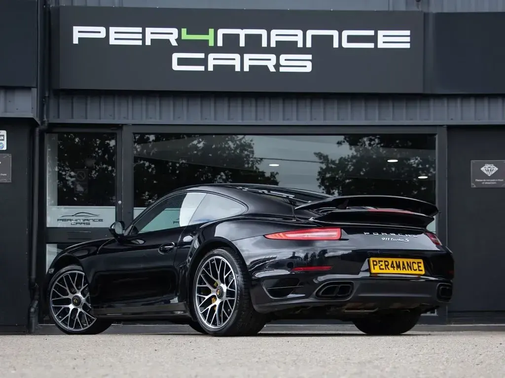 Used Porsche 911 Turbo S 560 HP (411 kW) 2015 Black Coupe