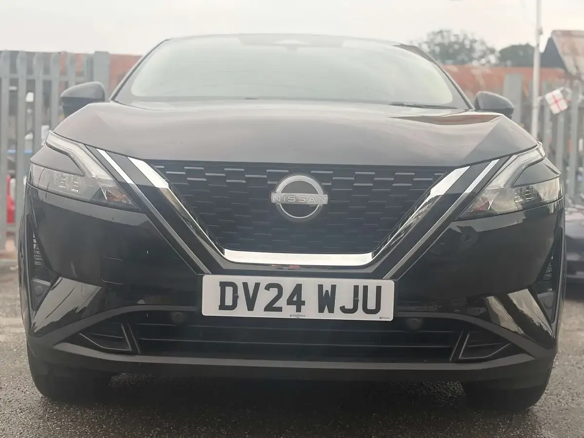 Used Nissan Qashqai Acenta Premium 140 HP (102 kW) 2024 Black SUV
